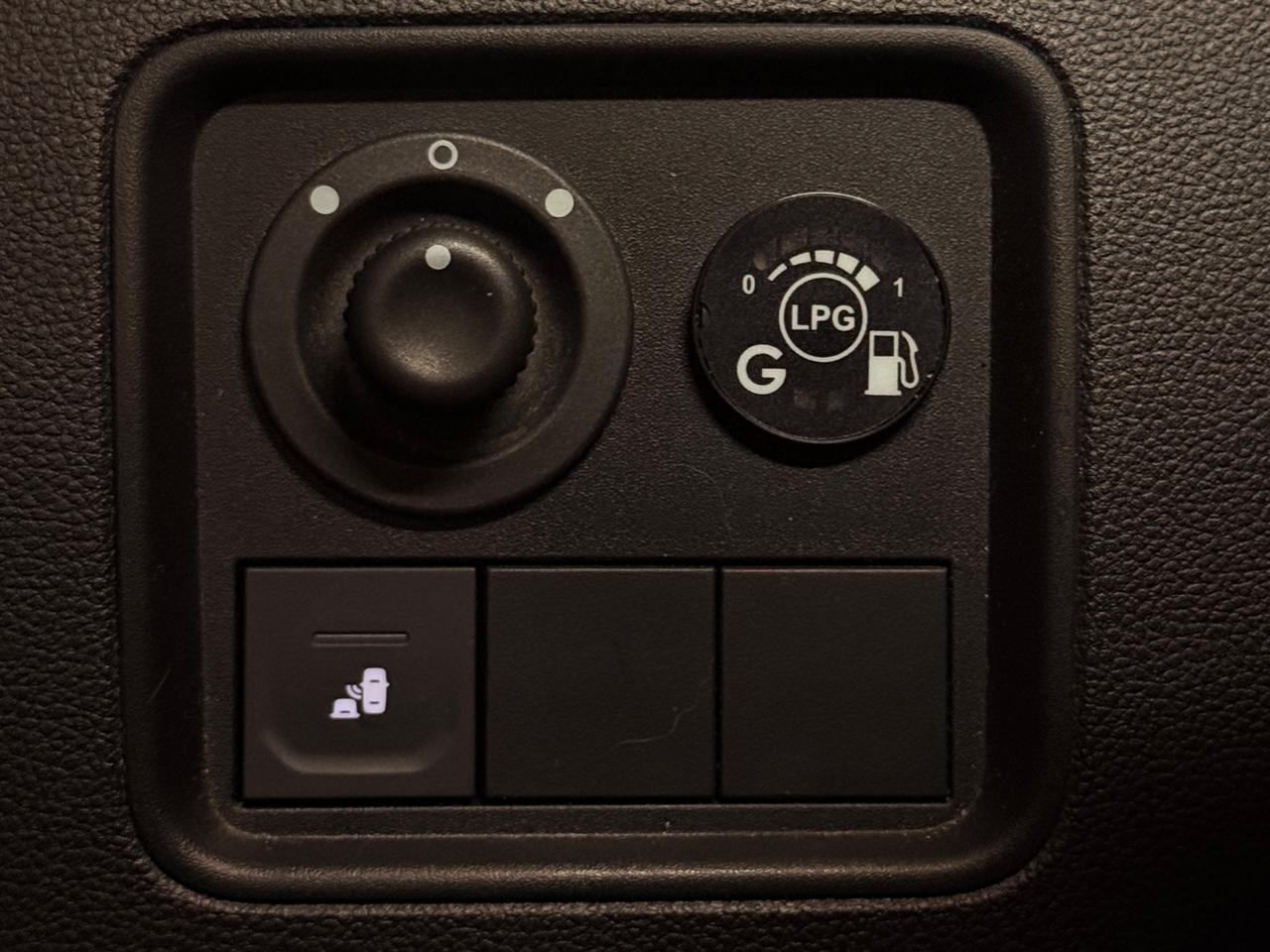 STUPENDA DACIA DUSTER UNICO PROPRIETARIO CON SOLI 64.533 KM