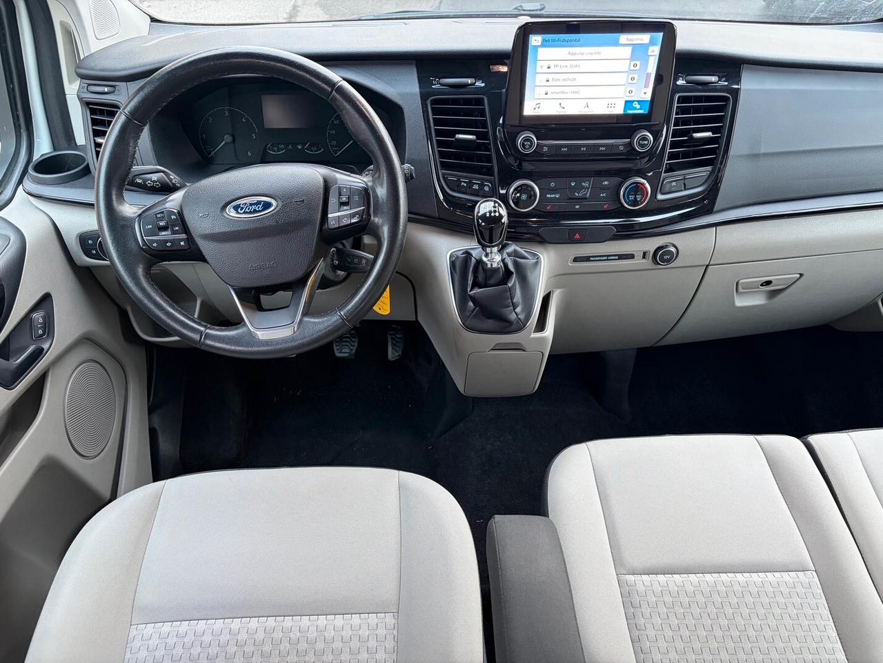 Ford Tourneo Custom 320 2.0 TDCi 130CV Trend 9 posti
