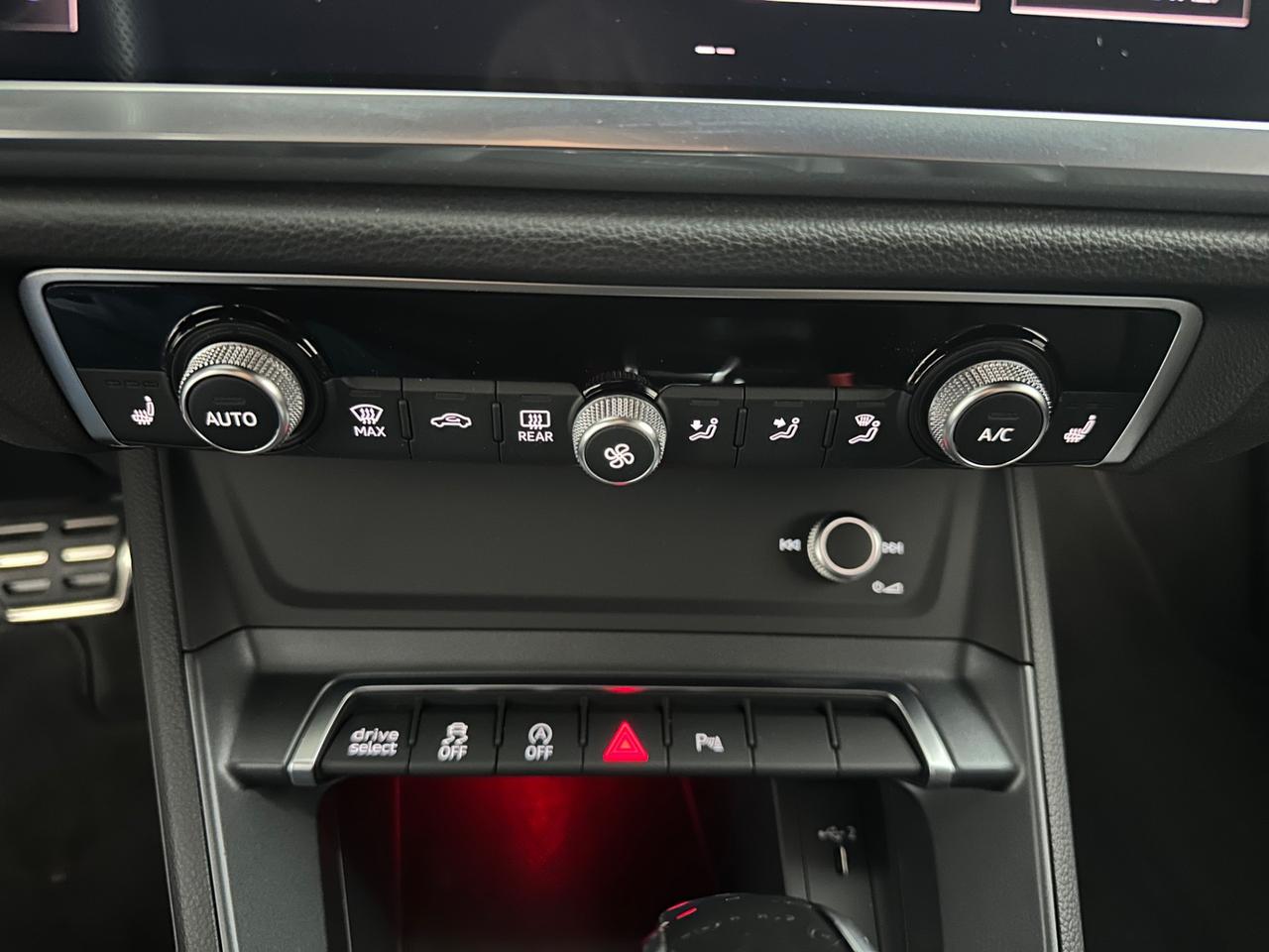 Audi Q3 Suv