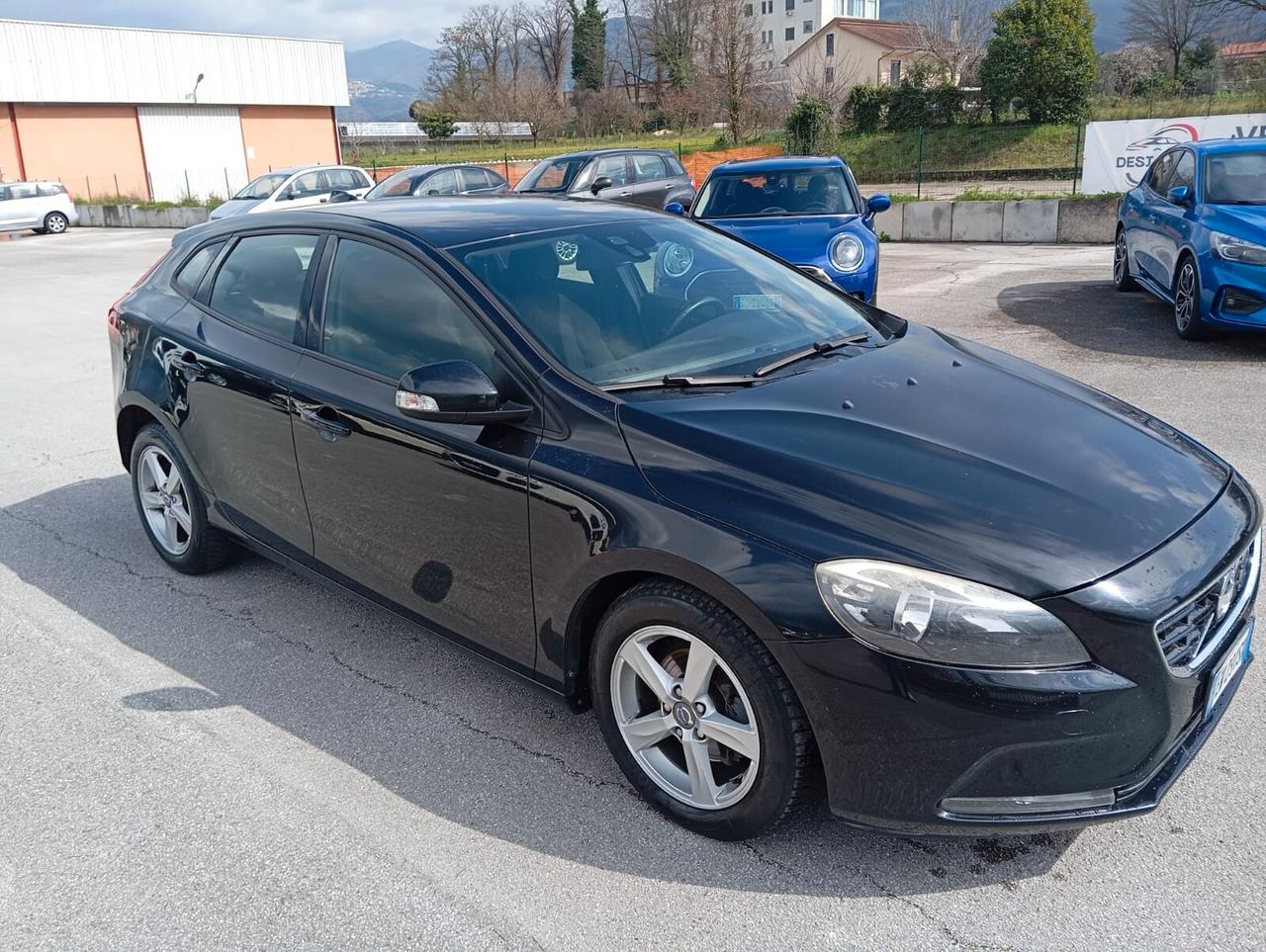 Volvo V40 D2 1.6 Summum
