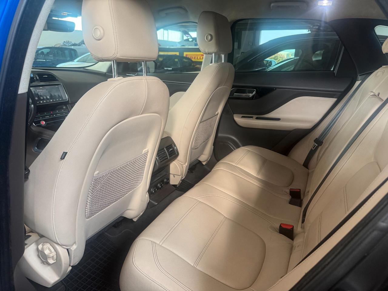 Jaguar F-Pace 2.0 D 180 CV AWD aut. Prestige
