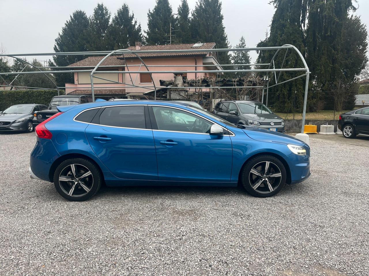 Volvo V40 Geartronic R-design