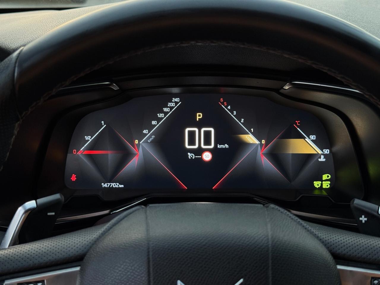 DS Automobiles DS 7 Crossback 2.0 BlueHDI 180CV Performance Line