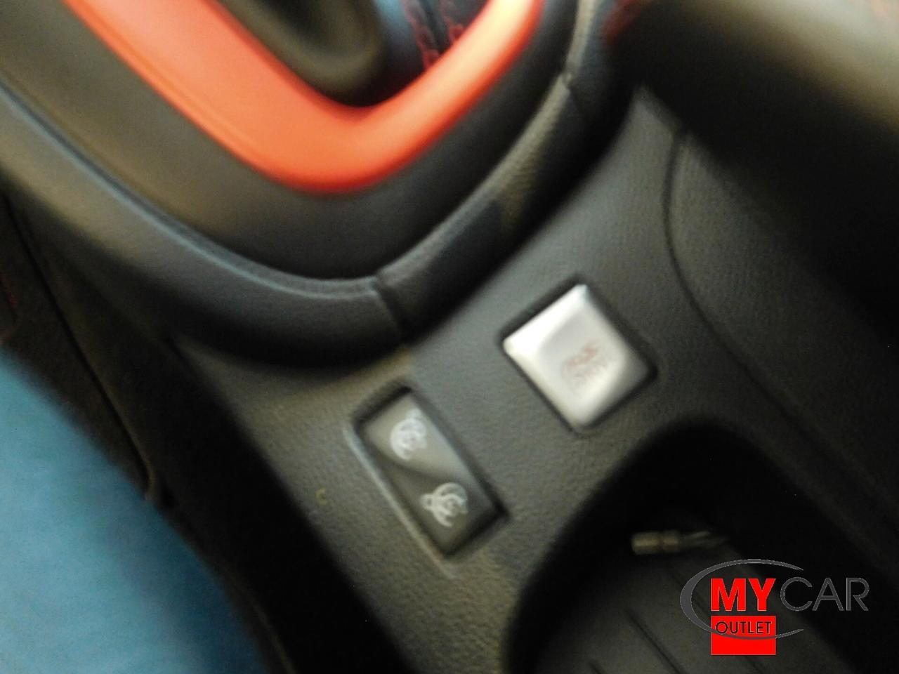 Renault Clio TCe 220cv EDC 5pt Energy R.S. Trophy