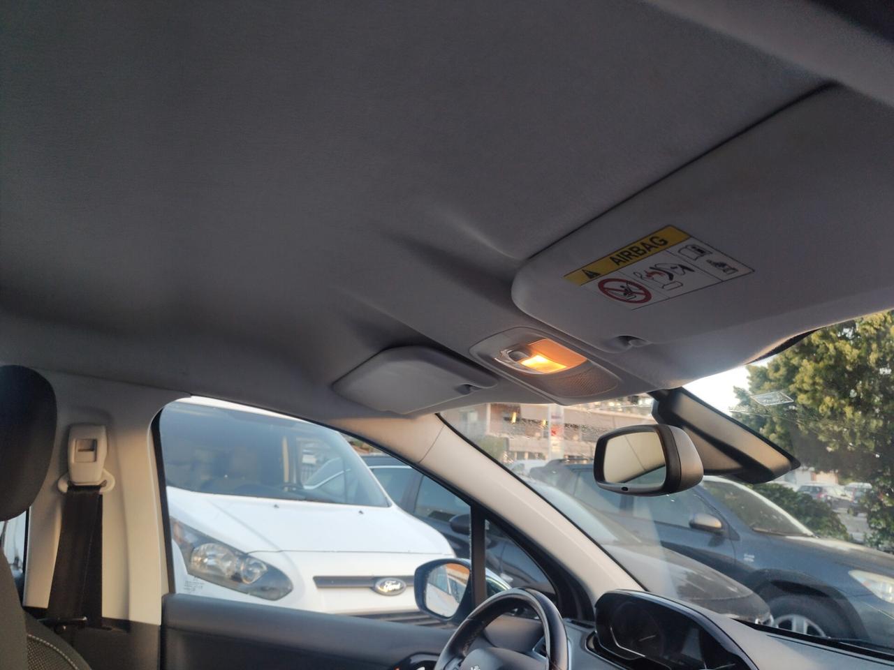 Peugeot 208 PureTech 82 5 porte Allure