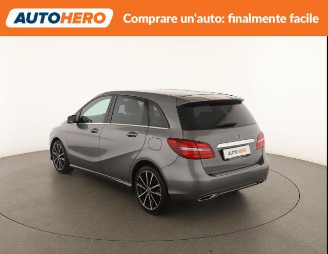 MERCEDES-BENZ B 180 d Automatic Sport