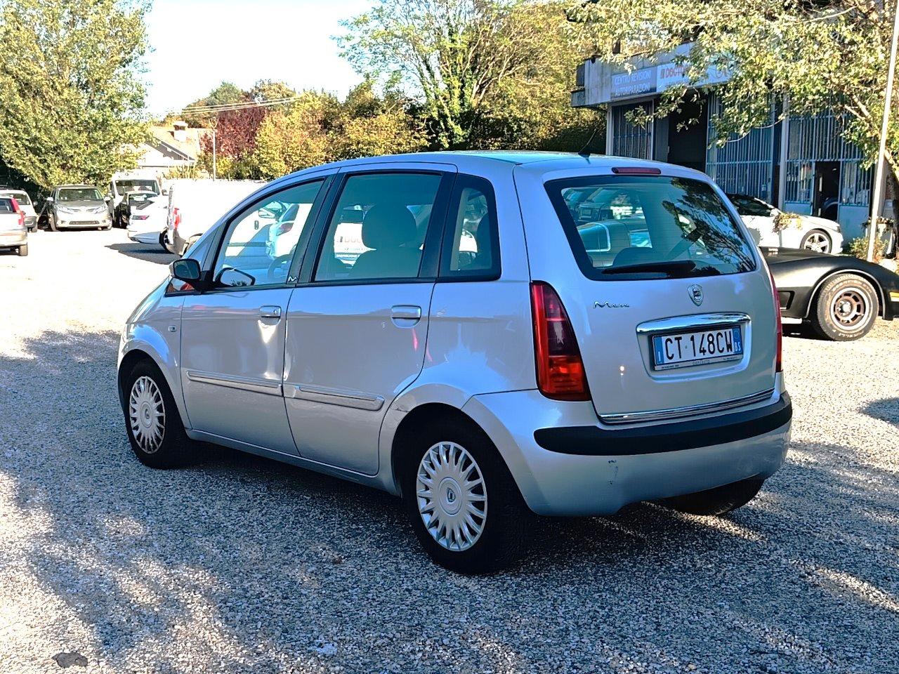 Lancia Musa 1.4 Oro