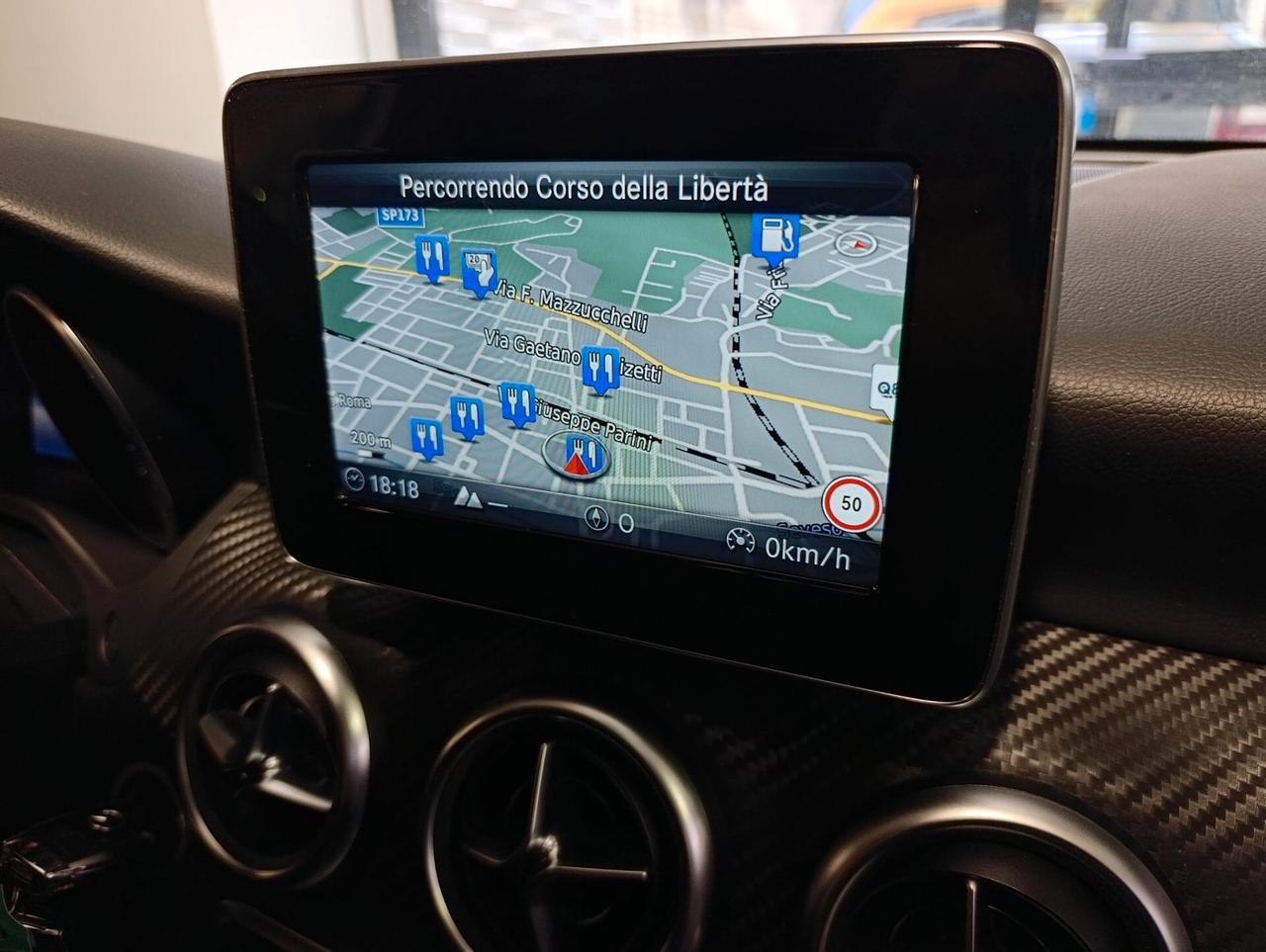 Mercedes-benz A 180 Premium AMG Pack Night