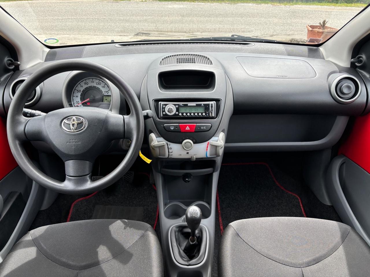 Toyota Aygo 1.0 50KW 5 porte Sol-2008"UNIPRO"