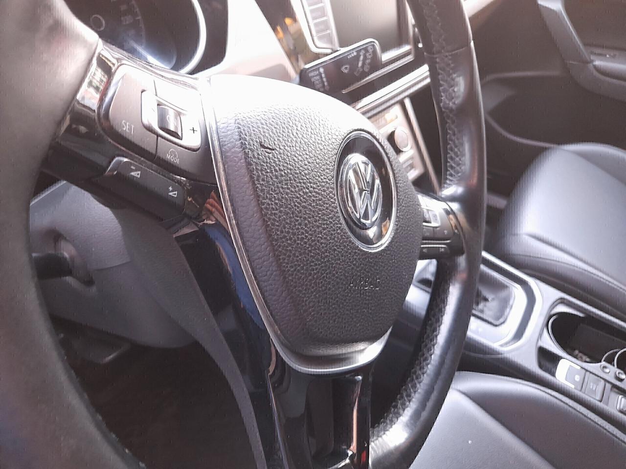 Volkswagen Touran 7 POSTI 2.0 115cv AUTOMATICO