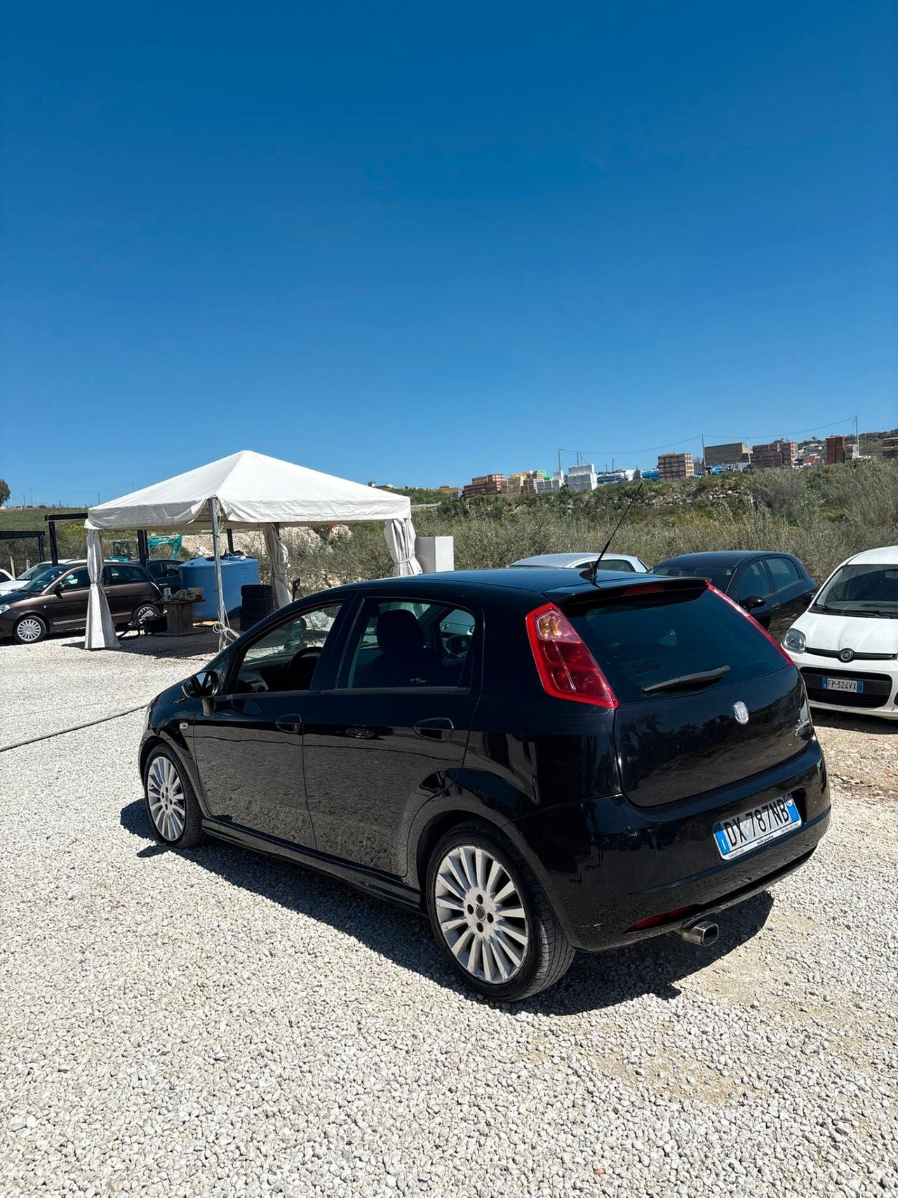 Fiat Grande Punto 1.3 MJT 90 CV 5 porte Dynamic