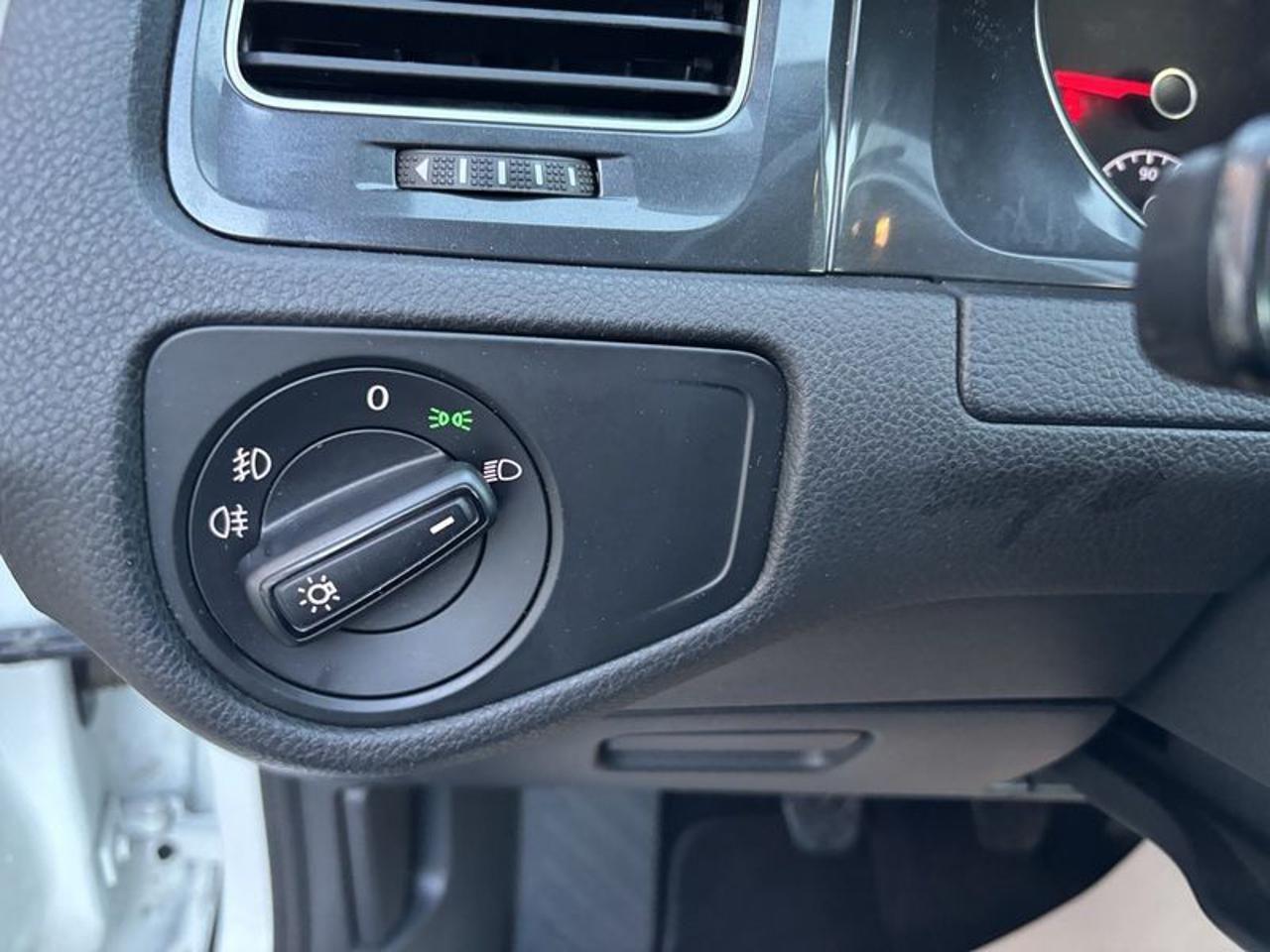 Volkswagen Golf 1.0 TSI 85 CV 5p. Trendline BlueMotion Technology