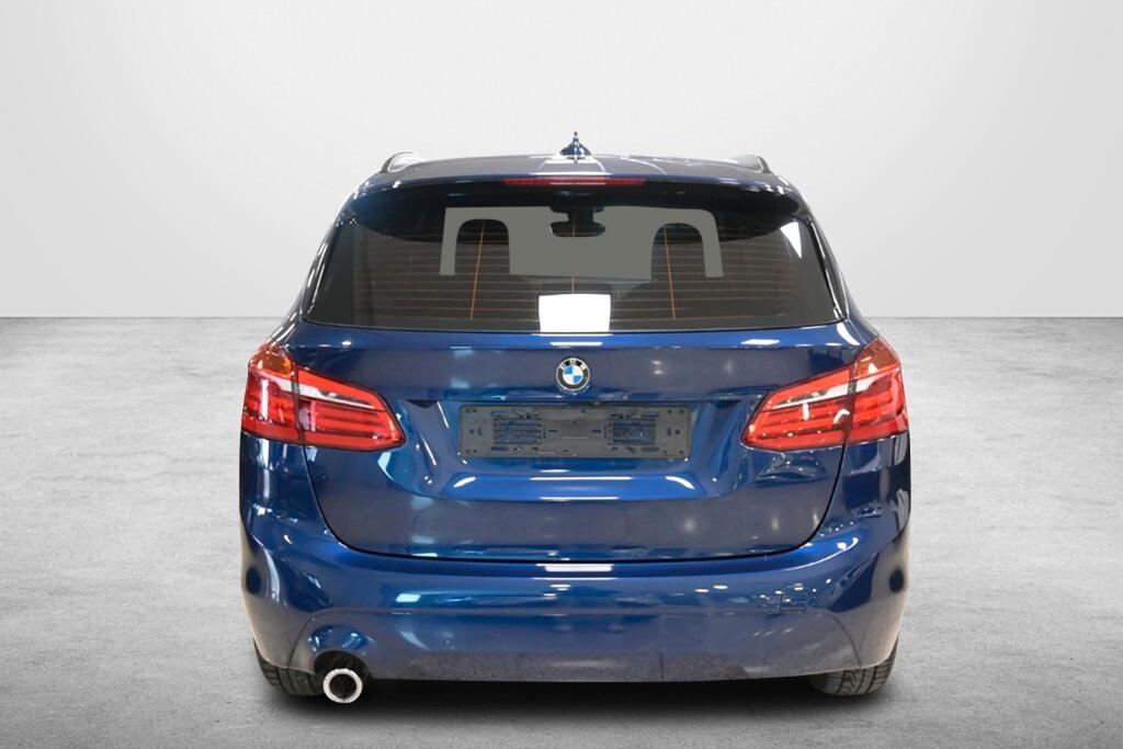 BMW 216D ACTIVE TOURER 116CV STEPTRONIC BUSINESS ADVANTAGE ( FARI LED - PELLE - CRUISE - NAVI - PARK ASSISTANT - TELECAMERA POST. )