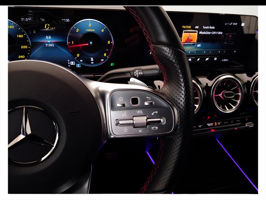 Mercedes-Benz GLA-H247 2020 - GLA 220 d Premium 4matic auto