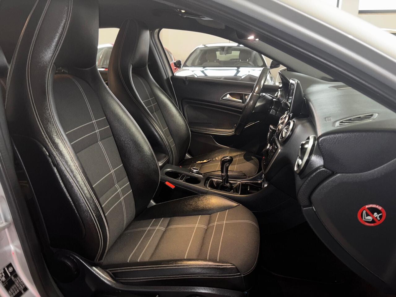 Mercedes-benz A 200 CDI Dark Night Edition