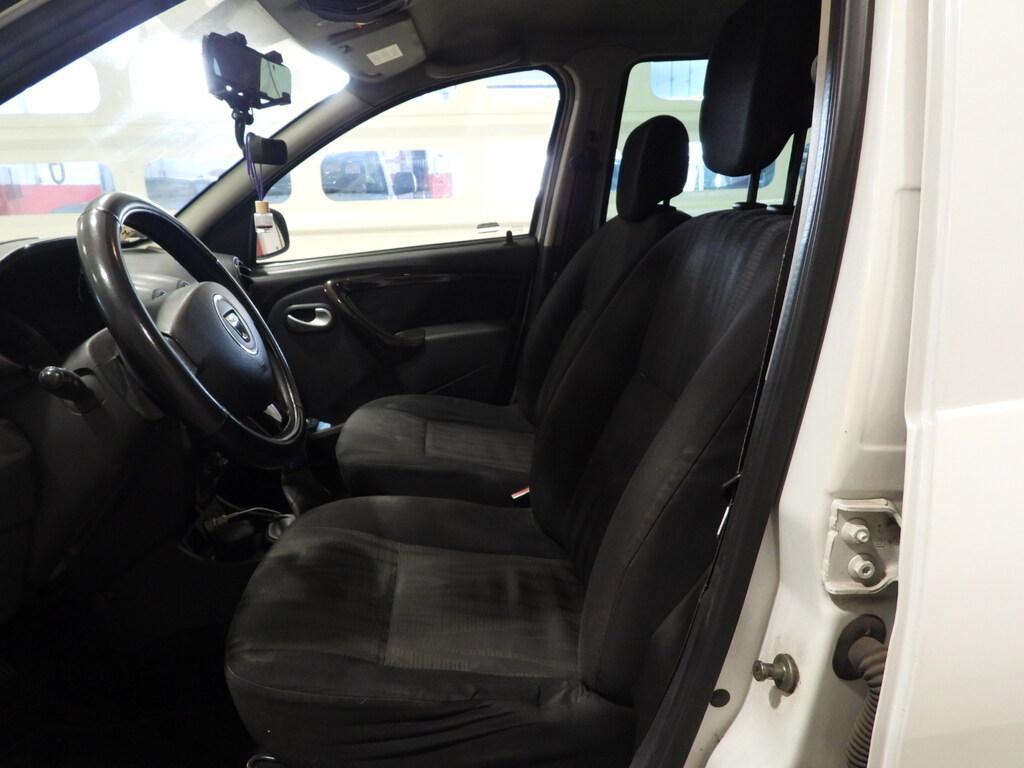Dacia Duster 1.6 Laureate 4x2