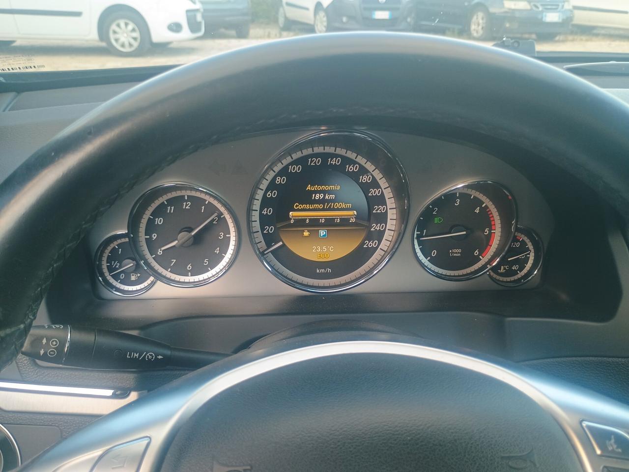 Mercedes-benz E 220 CDI Coupé Premium AMG