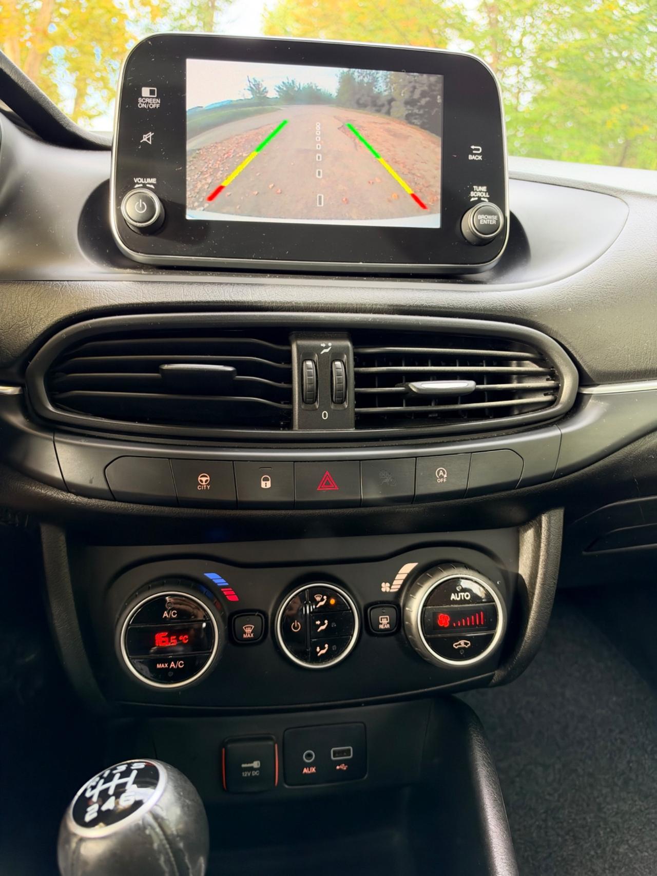 Fiat Tipo 1.6 Mjt 4 porte Easy