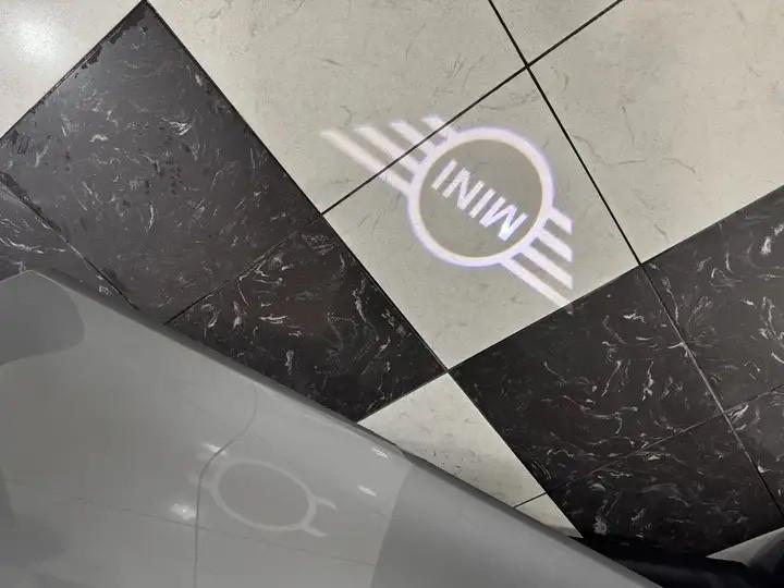 Mini 1.5 Cooper Essential