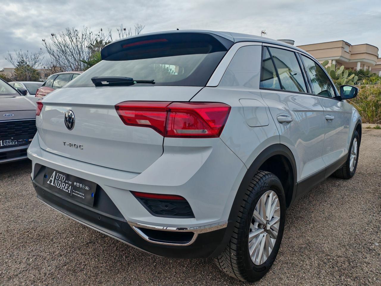 Volkswagen T-Roc 20TDI 115cv navig led 2022