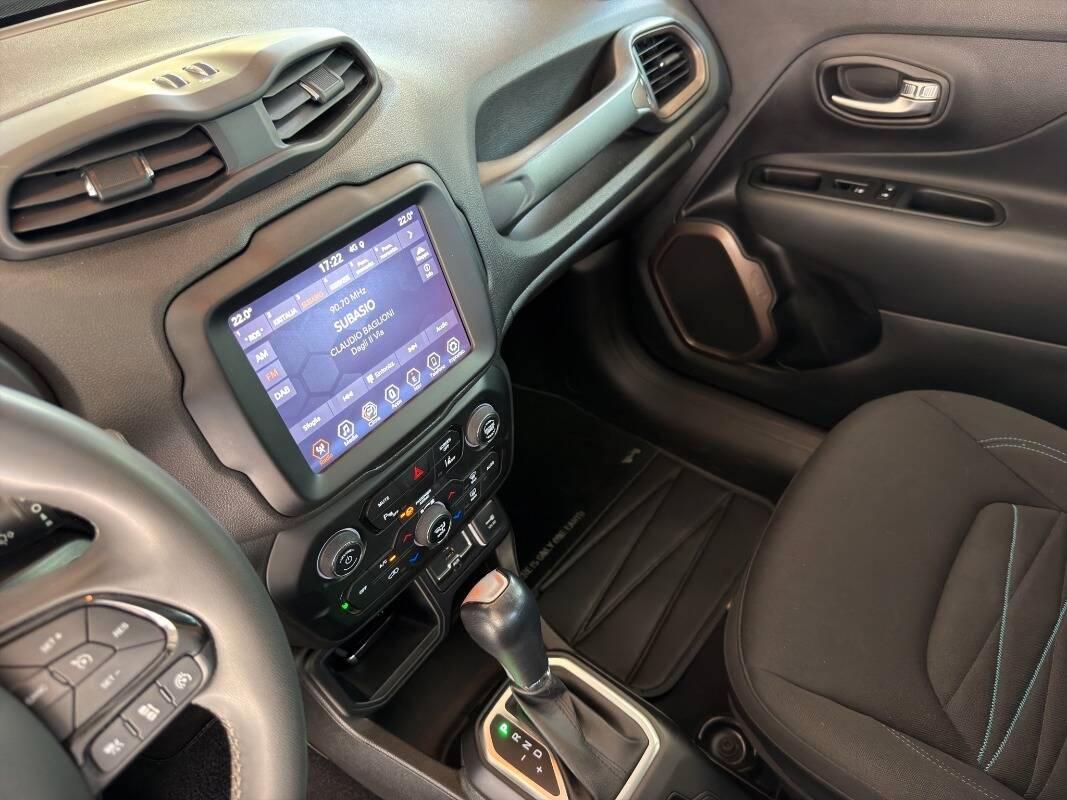 Jeep Renegade 1.5 turbo t4 mhev Upland 2wd 130cv dct