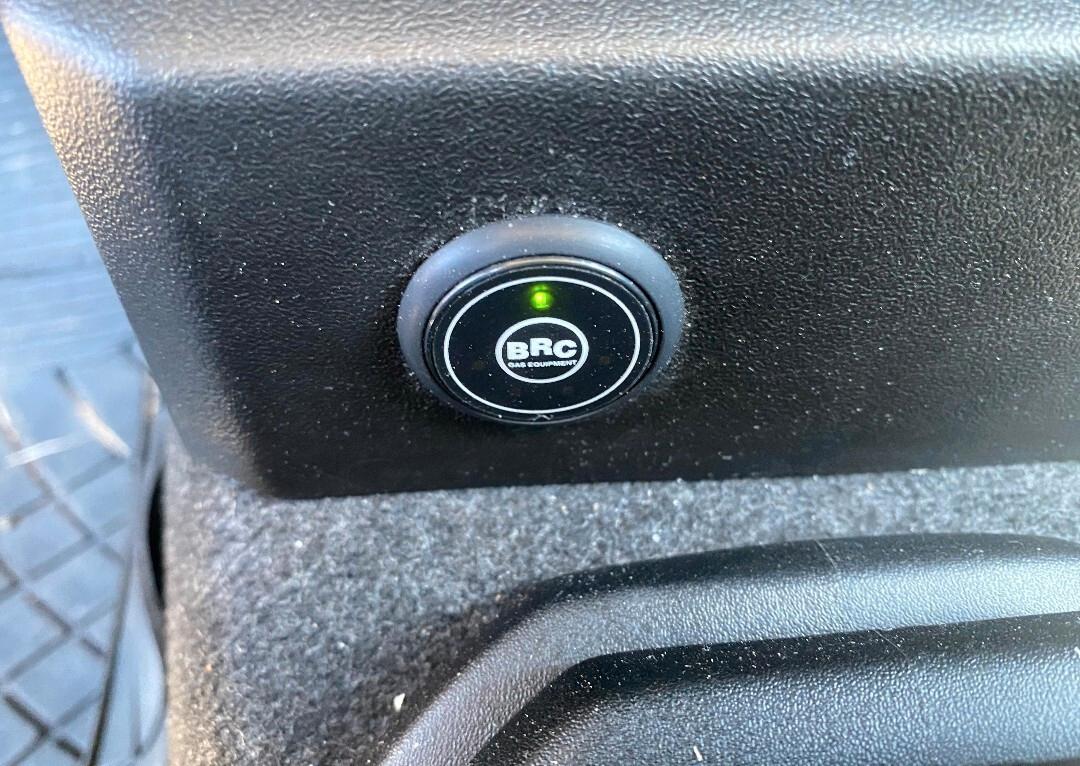 Suzuki Jimny 1.5 5MT PRO (N1)
