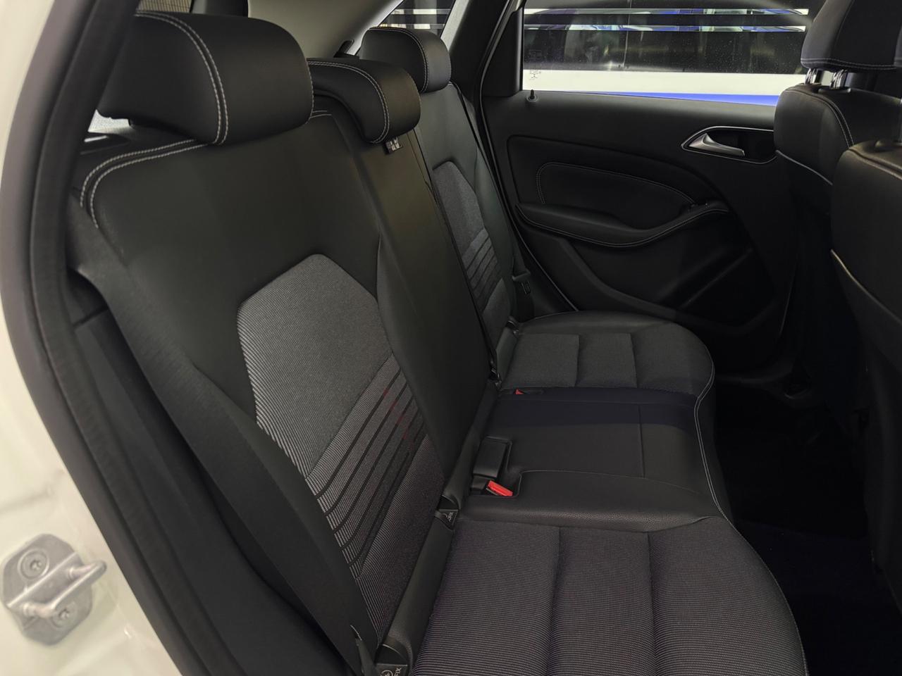 Mercedes-benz B 180 d Automatic Premium