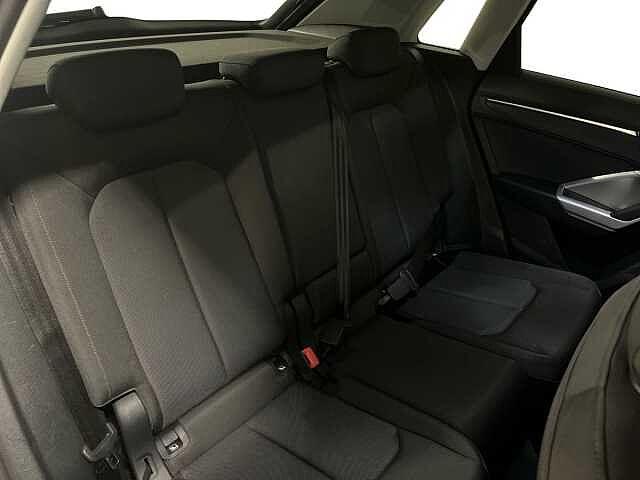 Audi Q3 35 TDI S tronic Business Advanced