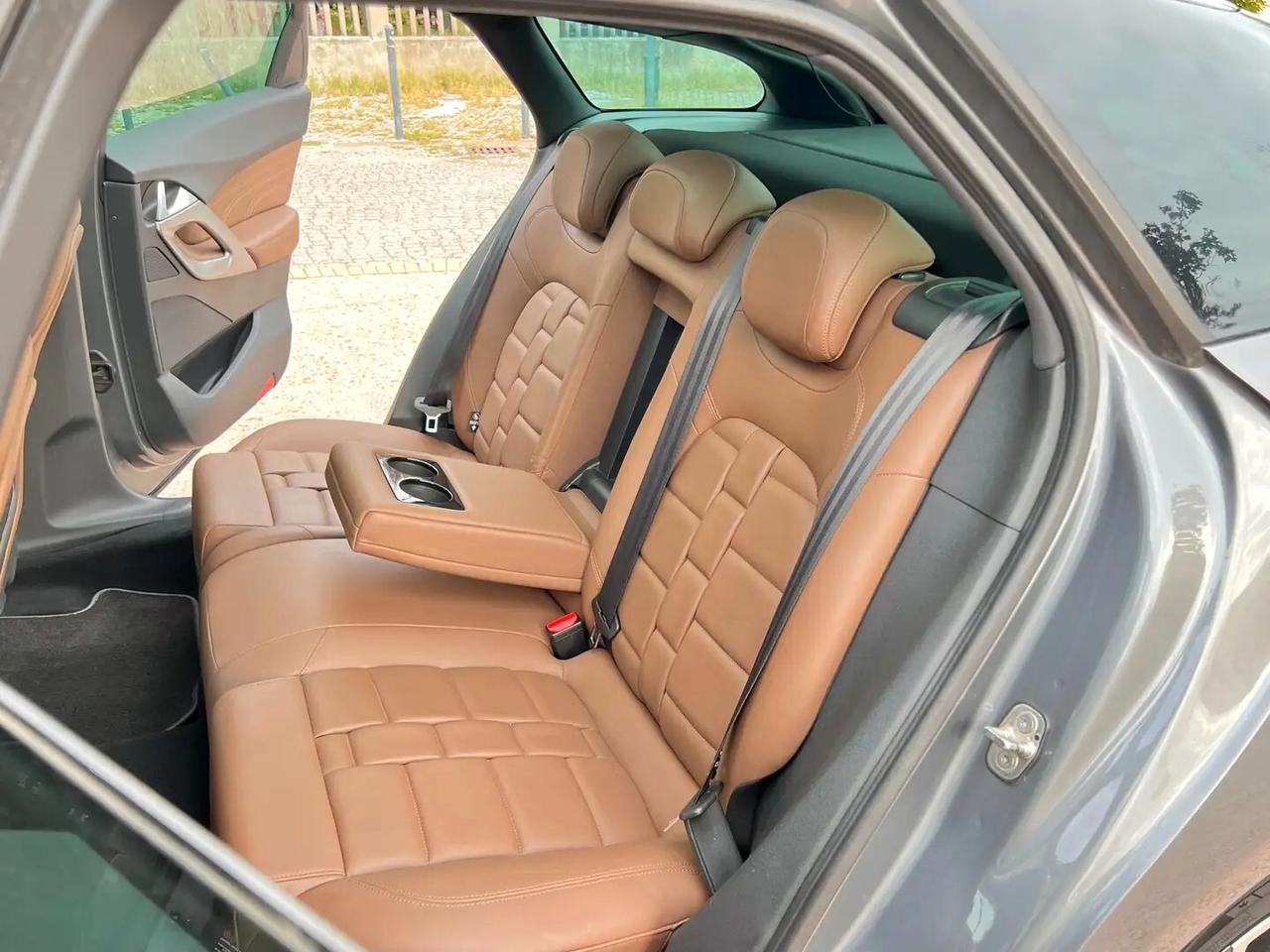 Ds DS5 5 1.6 THP 200 Sport Chic