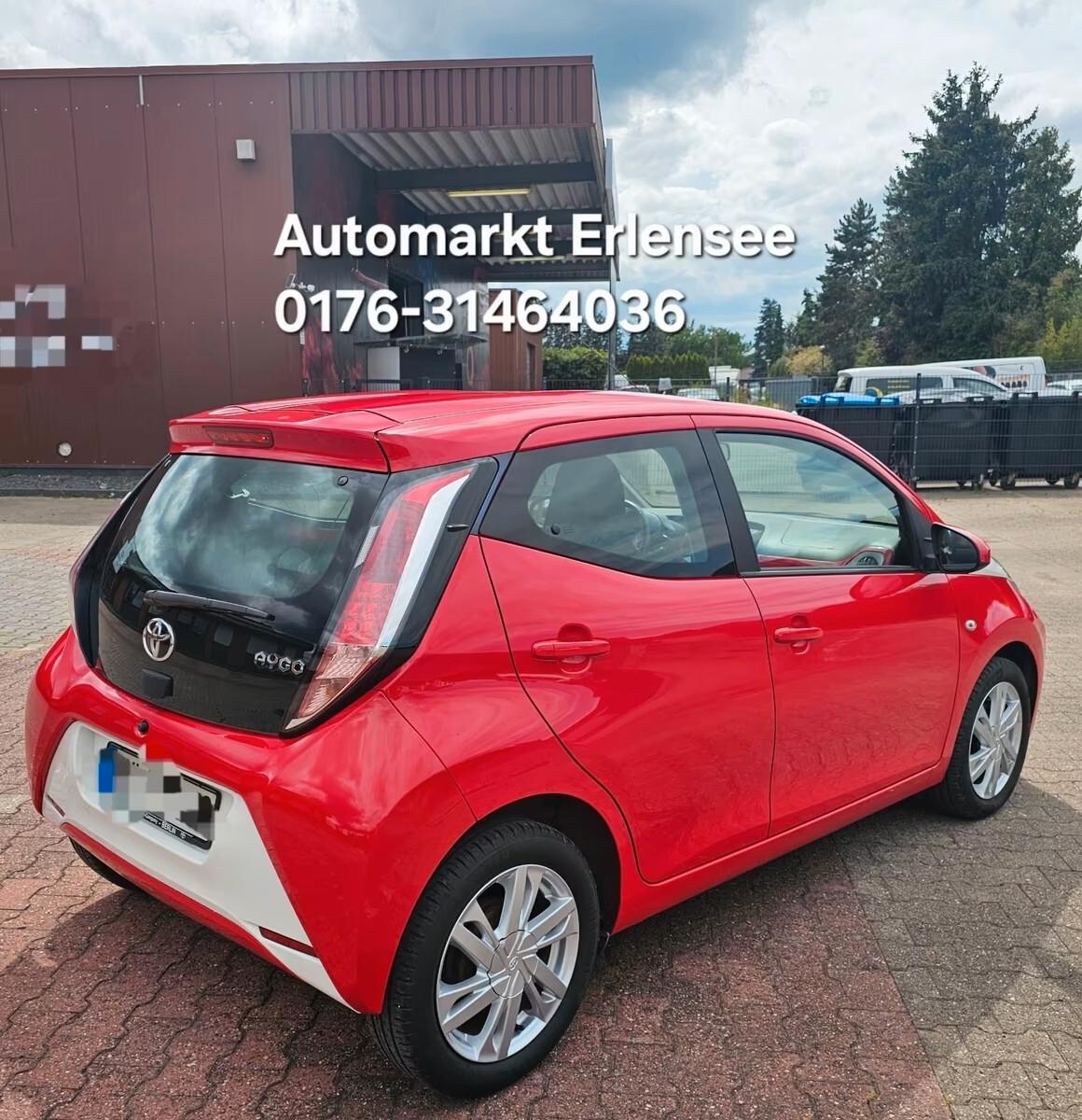 Toyota Aygo 1.0 VVT-i 69 CV 5 porte x-play