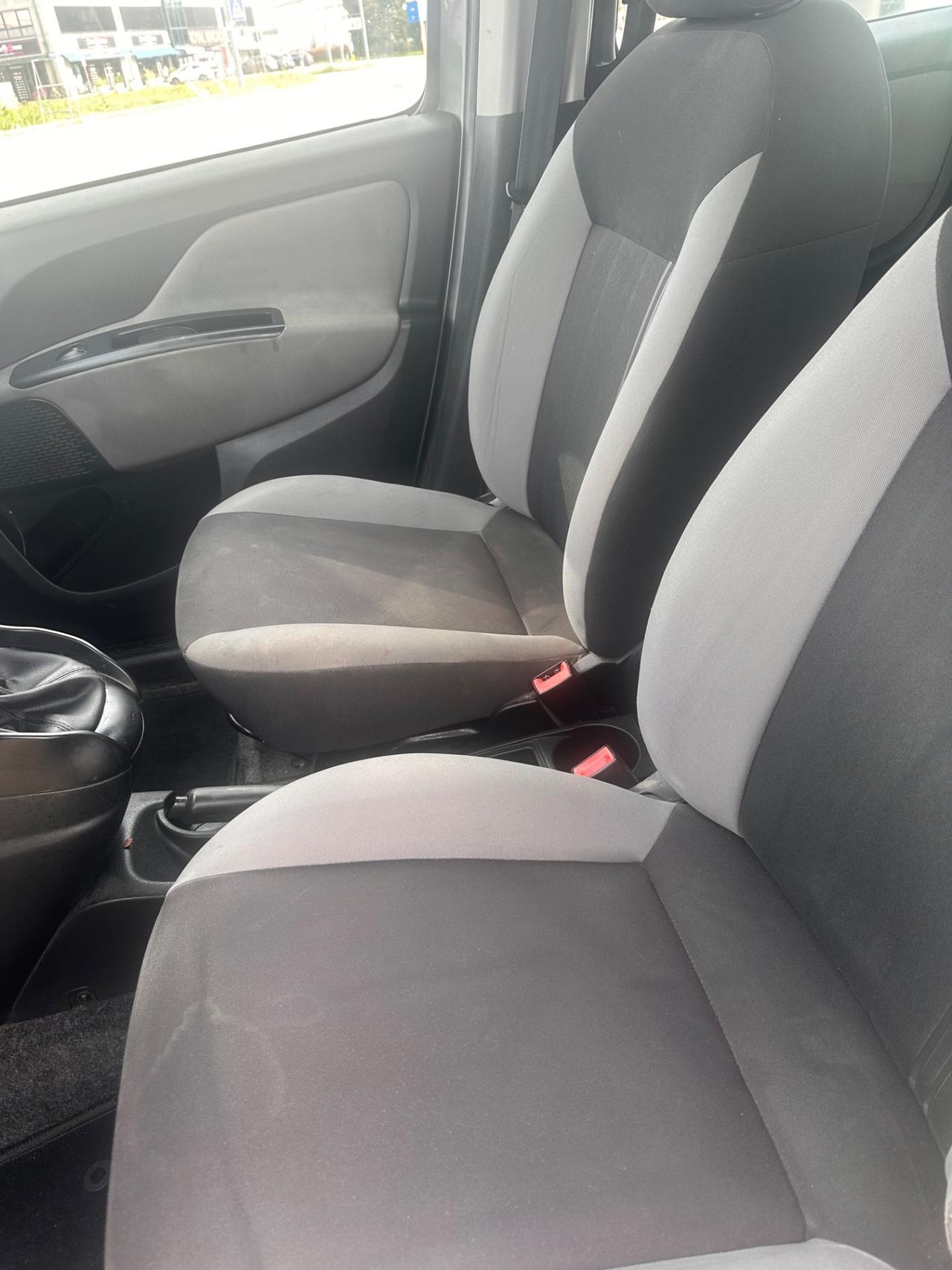 Fiat Doblo Doblò 1.4 T-Jet 16V Natural Power 7 Posti