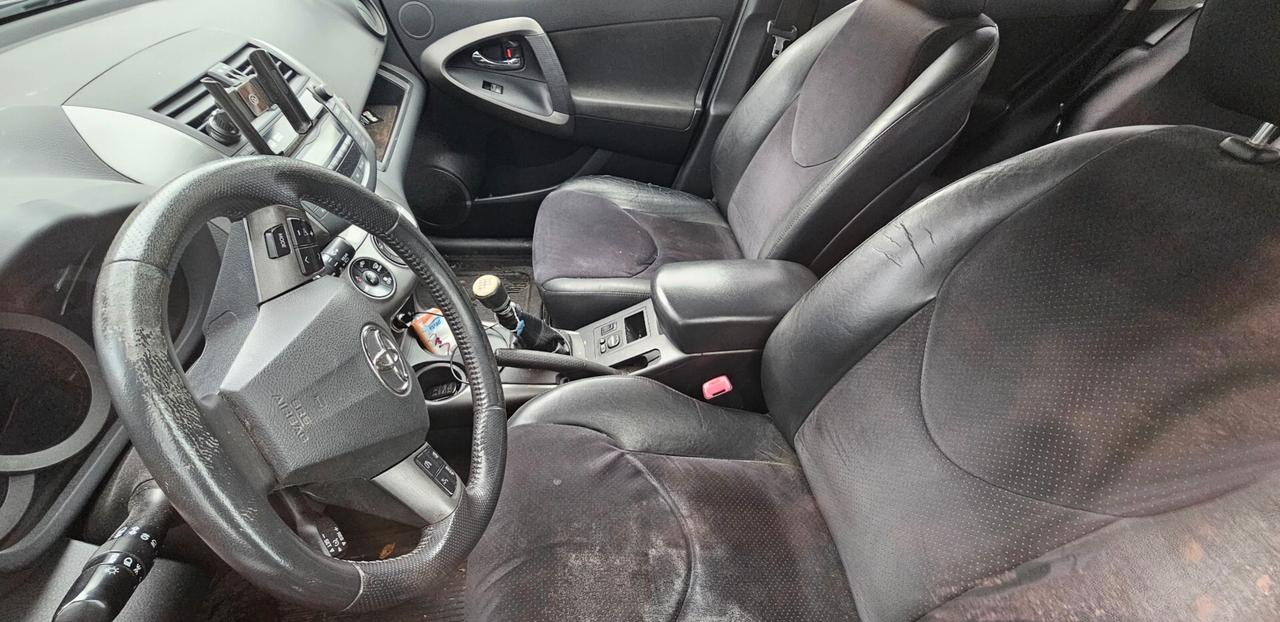 Toyota RAV 4 RAV4 2.2 D-4D 150 CV DPF Exclusive