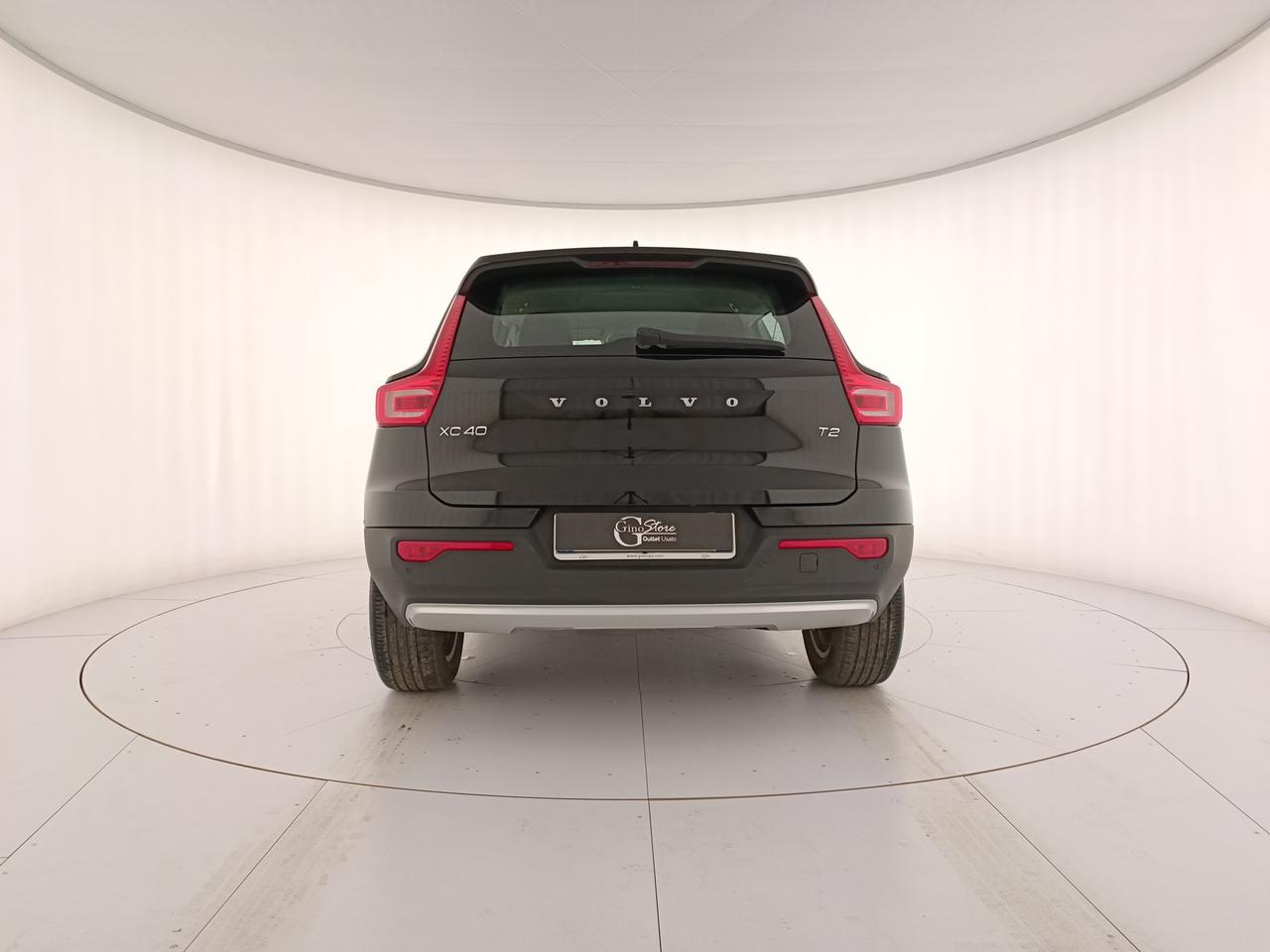 VOLVO XC40 1.5 t2 Momentum Core auto my21