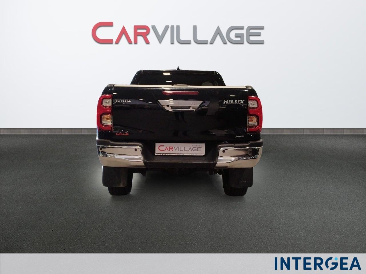 TOYOTA Hilux 2.8 d double cab Executive 4wd auto