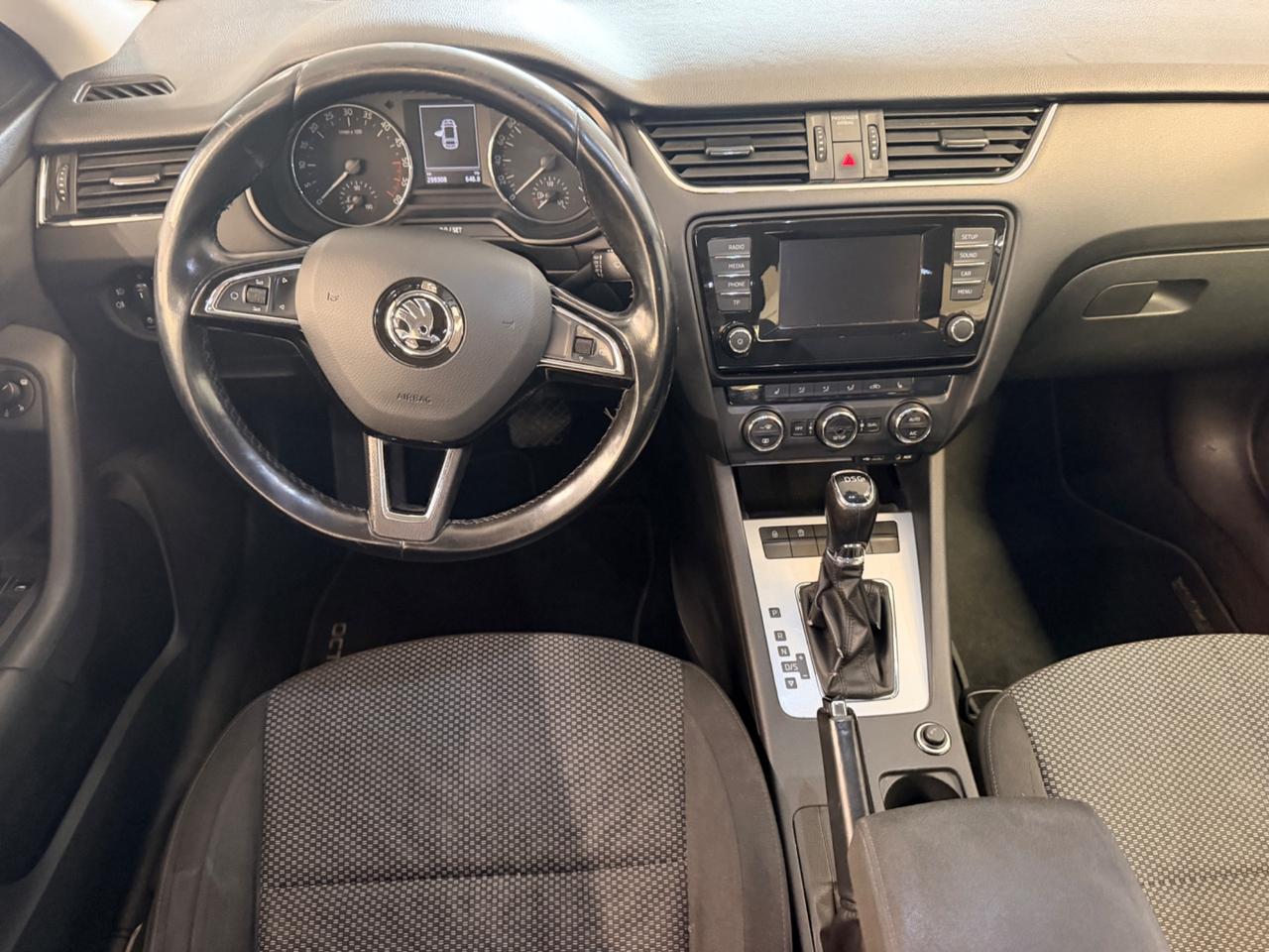 Skoda Octavia 1.6 TDI CR 105 CV DSG Wagon Executive
