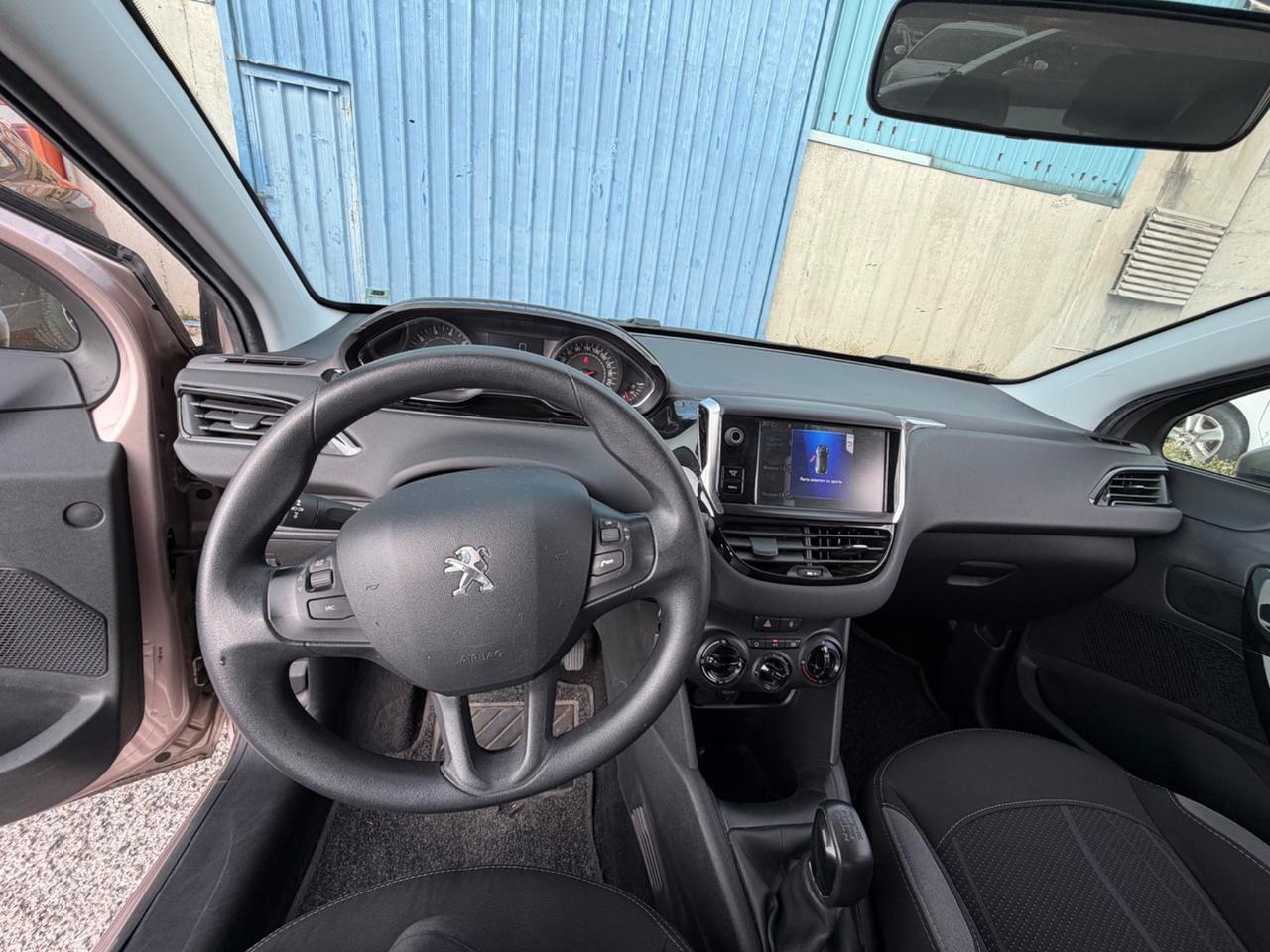 Peugeot 208 PureTech 82 5 porte Access