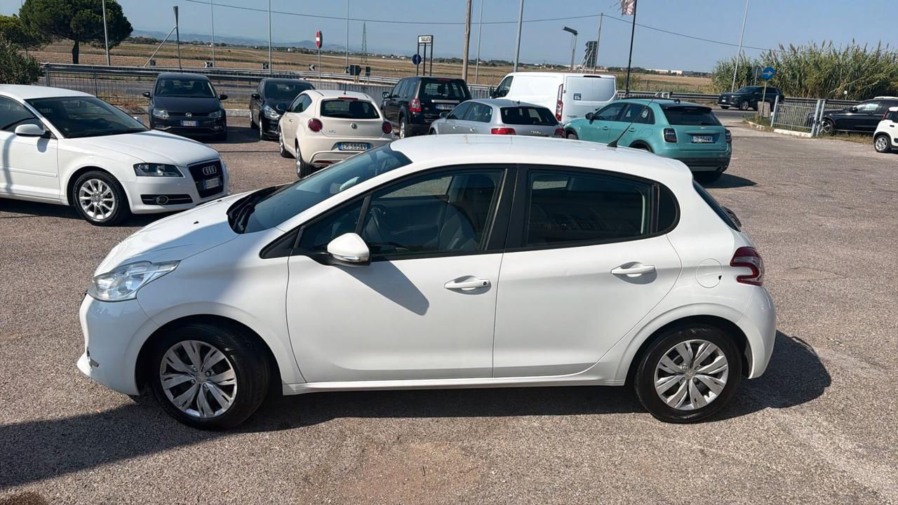 Peugeot 208 1.2 VTi 82 CV 5 porte Access