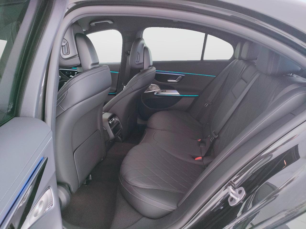 Mercedes-Benz Classe E- W214 Berlina - E 300 de phev AMG Line Premium 4matic auto