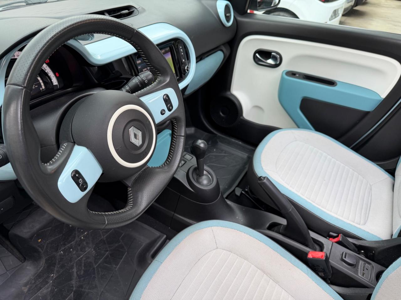 Renault Twingo TCe 90 CV EDC Intens automatica tetto apribile