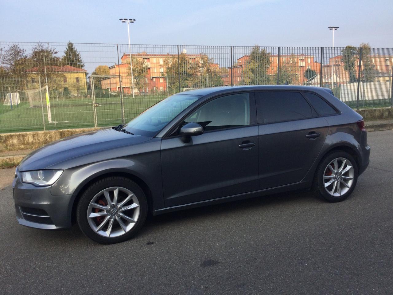 Audi A3 1.6 TDI S tronic Ambition Euro 6 2014