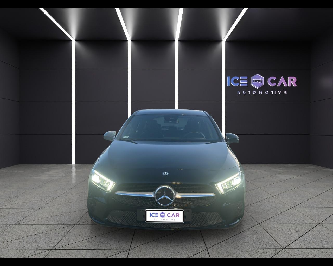 Mercedes-Benz Classe A (W177) - A 180 d Automatic Business