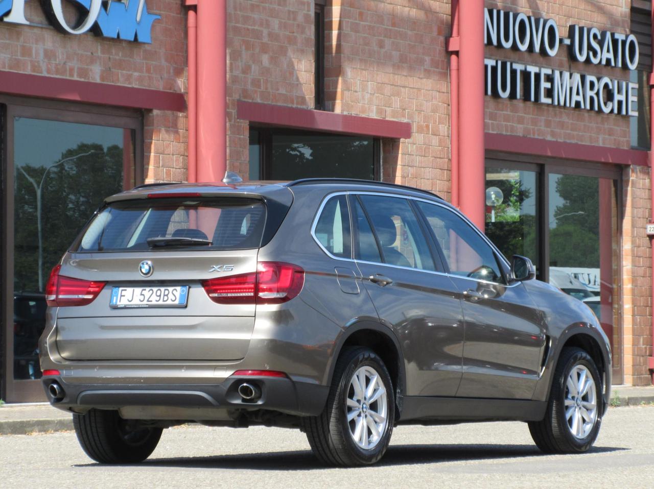 BMW X5 xdrive25d Business 231cv auto
