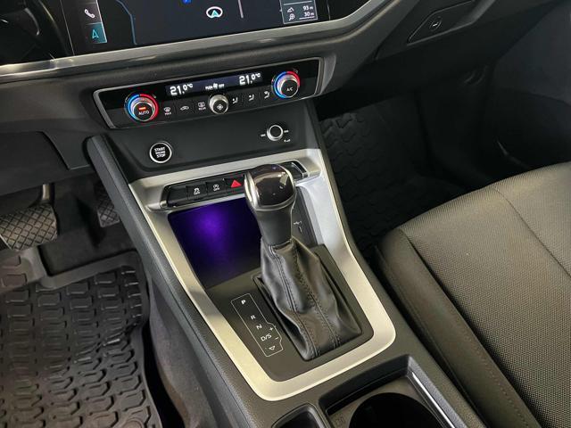 AUDI Q3 35 TFSI S tronic Business Advanced