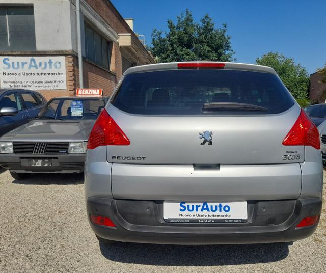 PEUGEOT 3008 HDi Business