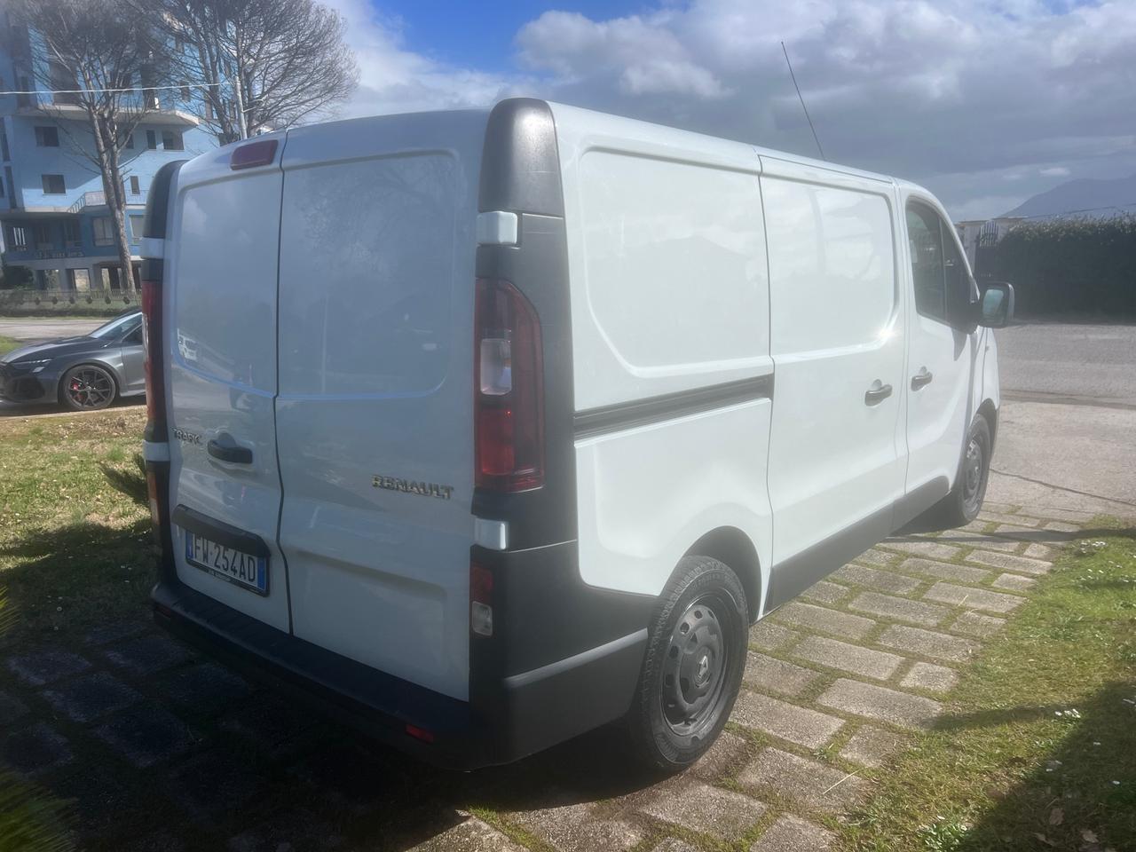 Renault Trafic T27 1.6dCi 145CV S&S L1-H1-2019