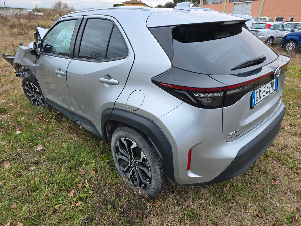 Toyota Yaris Cross 1.5 Hybrid 5p. E-CVT AWD-i Business