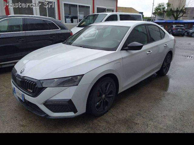 SKODA Octavia Octavia Berlina 1.4 tsi phev RS dsg - GE918SR