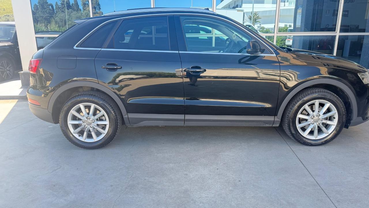 Audi Q3 2.0 TDI 150 CV quattro S tronic Business