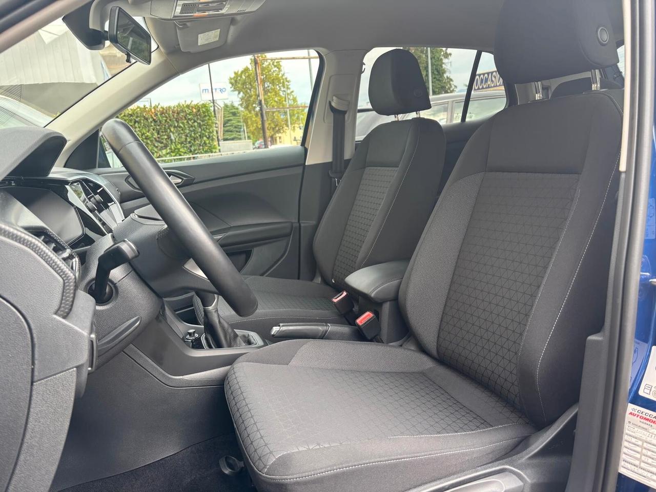 Volkswagen T-Cross 2022 1.0 95 CV 27700 KM