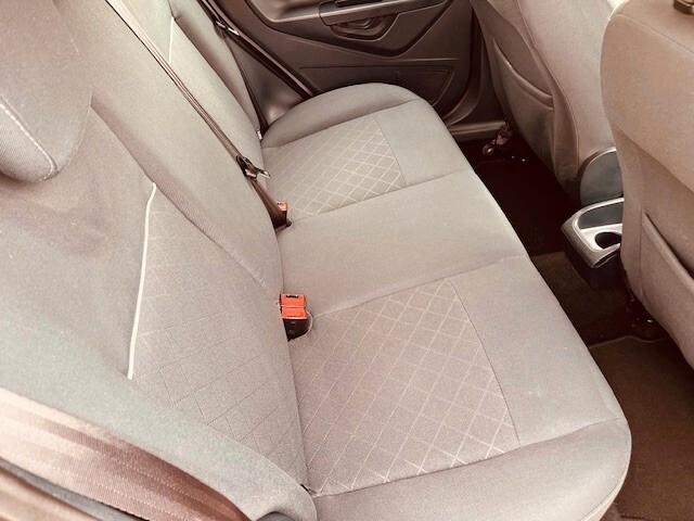 Ford Fiesta 5 PORTE 1.4 16 V GPL SCADENZA 2032